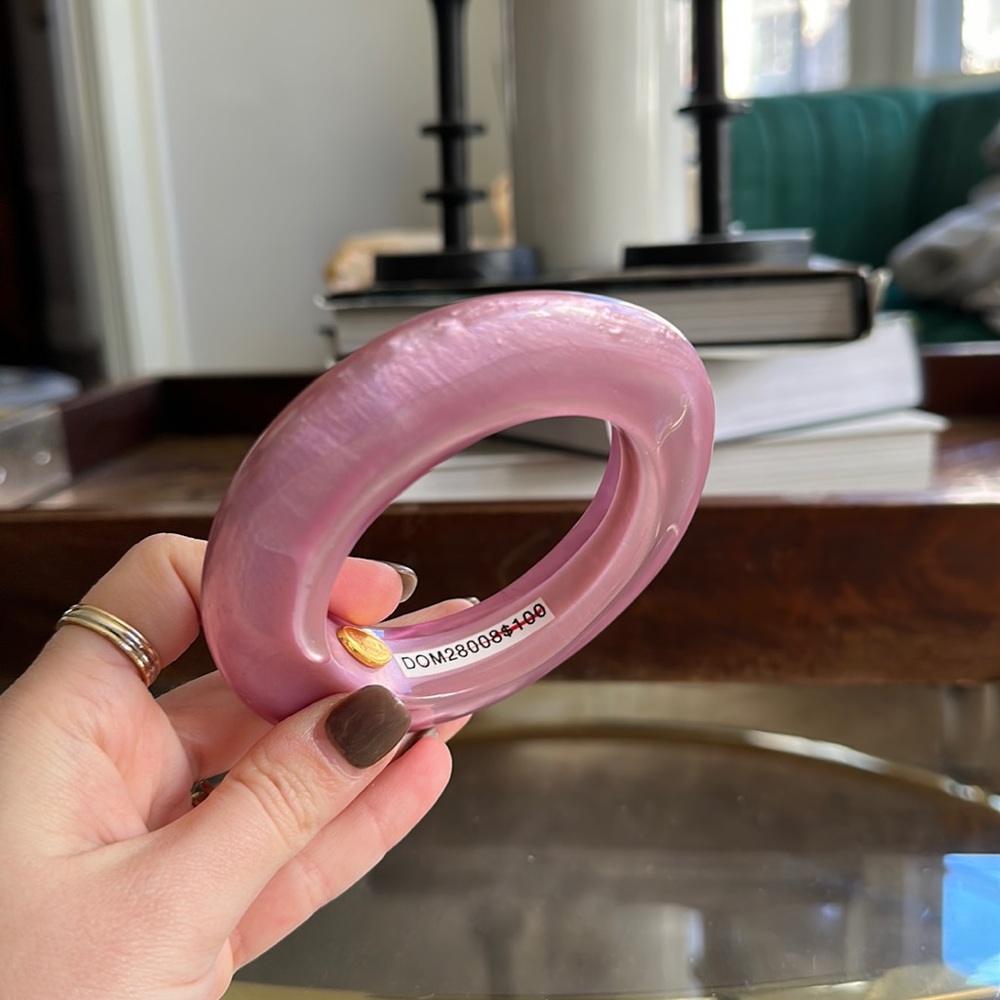 DOMINQUE DENAIVE Bold Wide Pink Purple Lucite Bangle Bracelet